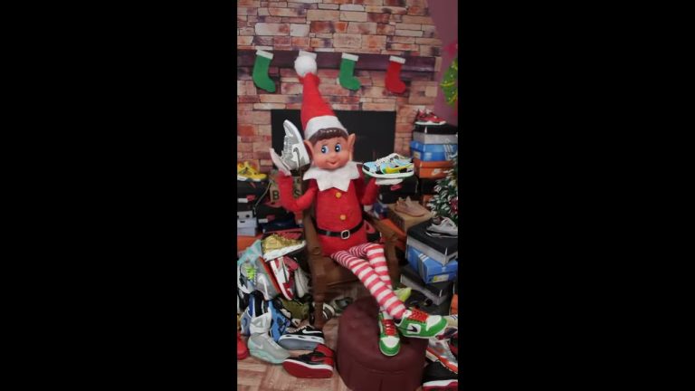 Download the Elf On The Shelf On Netflix series from Mediafire